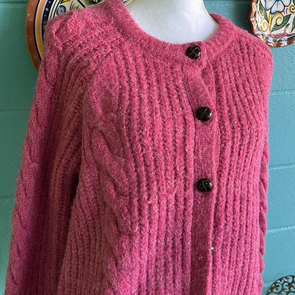 Mo:vint New York Pink Cable Knit Cardigan - Picture 4 of 12